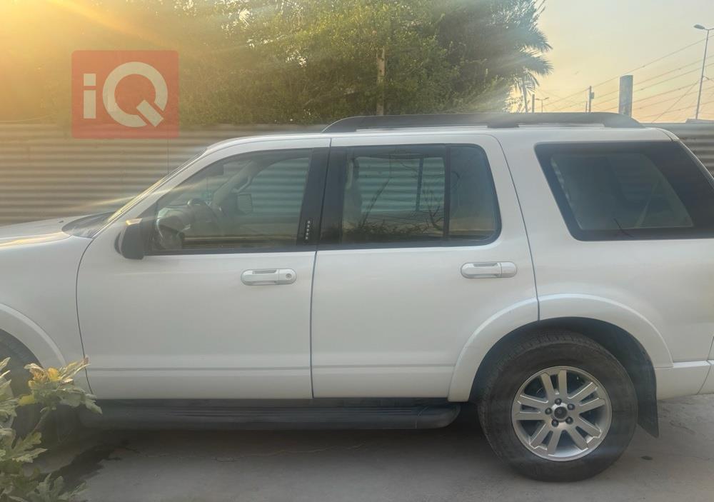 فۆرد ئێکسپلۆرەر